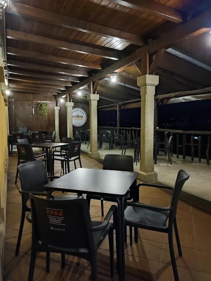 Asador Hostal A Fracha Pontevedra Bagian luar foto